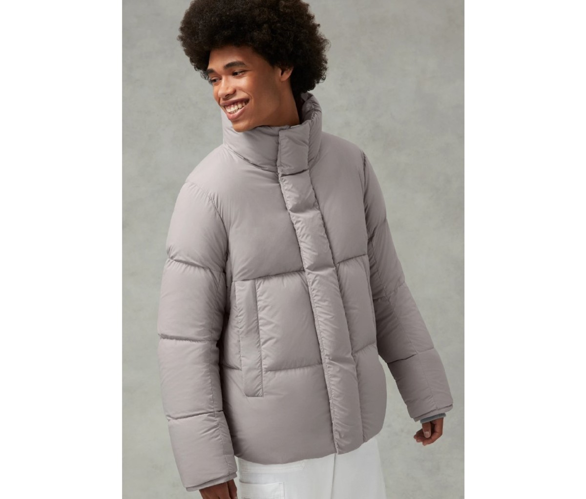 Man wearing gray Canada Goose Everett Puffer Pastels jacket