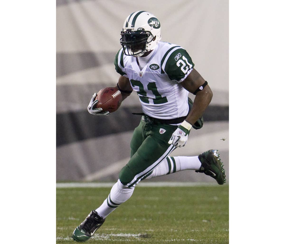 Lt Running Back Top 10 Running Backs of All-Time - Men's Journal