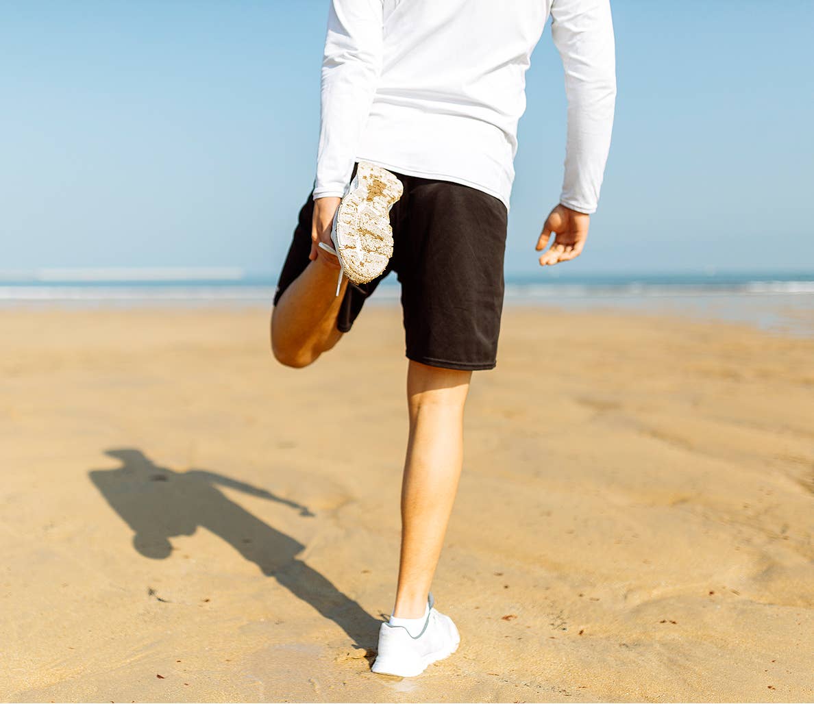 Should Men Shave Their Legs? What 20 Women Think | Men's Journal - Men ...