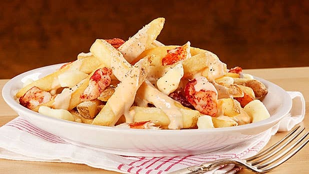 Cold Poutine 4 Food and Booze Pairings That are Perfect for Fall - Men's Journal
