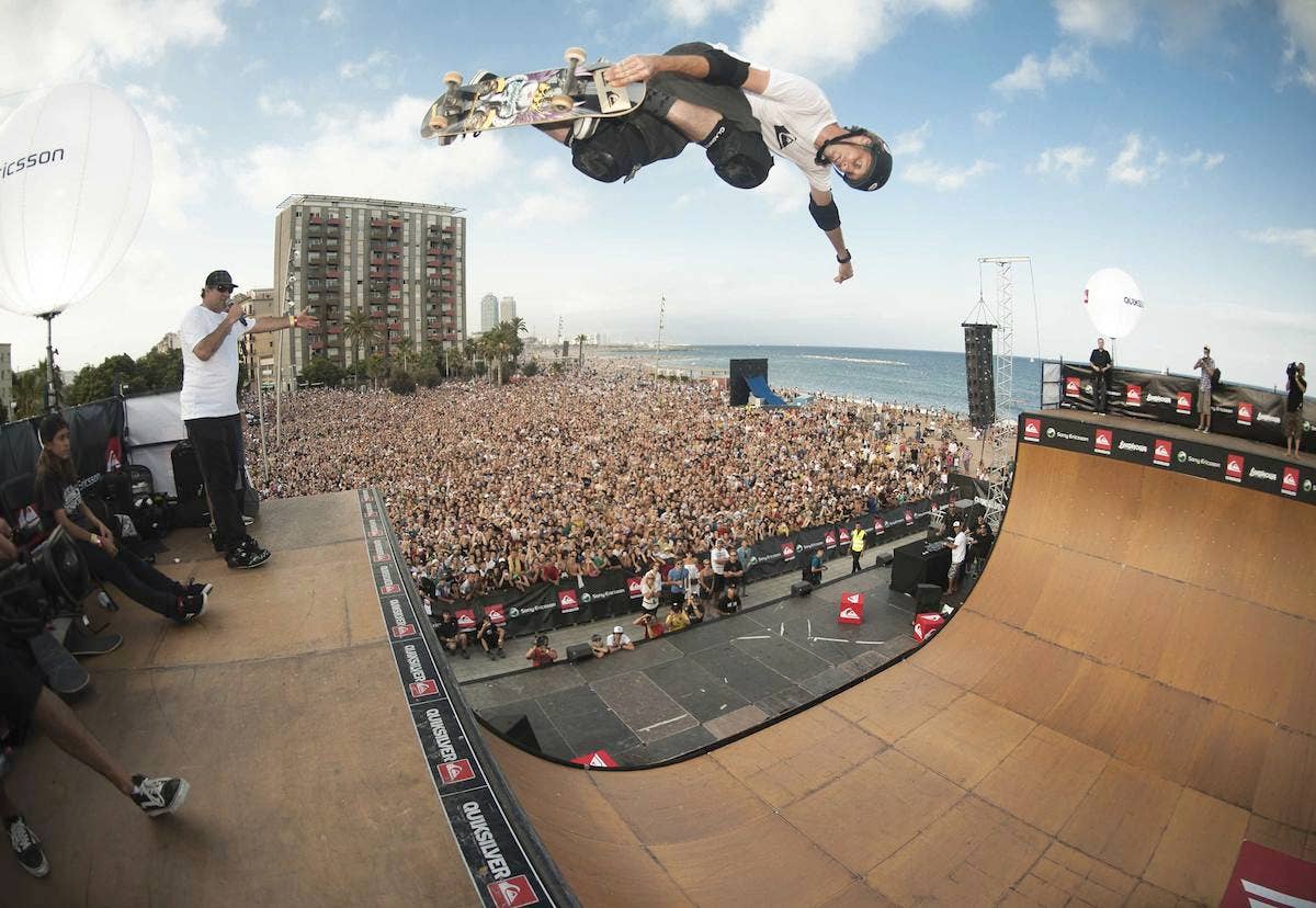 Kelly Slater vs Tony Hawk - Men's Journal