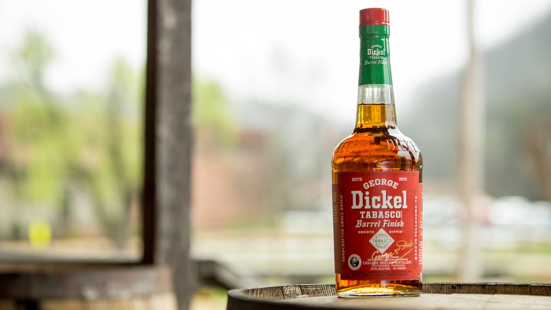 終盤品　e Dickel Tabasco ウィスキー George Dickel Tabasco Barrel Finish Whiskey Is a Must-try Bottle