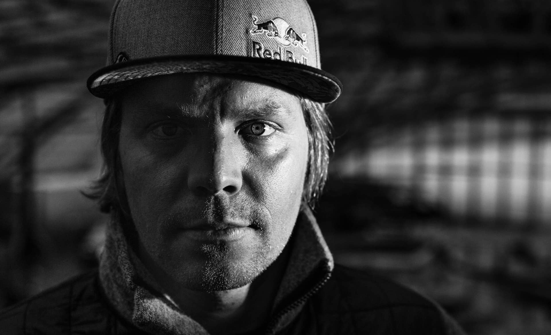 Snowboarder Travis Rice talks Ian Walsh's Perfect 10 at Jaws - Men's ...