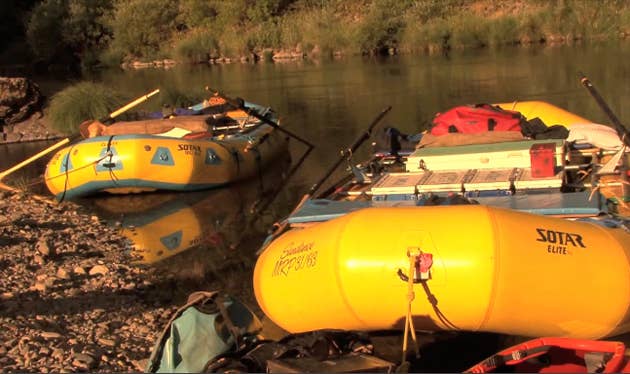 Pack Raft Collapsed How to Pack a Raft For a Multi-Day Packing Trip - Virtual Coach - Men's ...