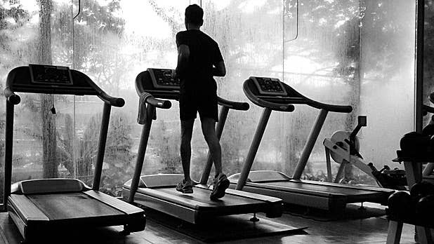 Overdoing Activity 9 Signs Your Workout Is Hurting You - Men's Journal