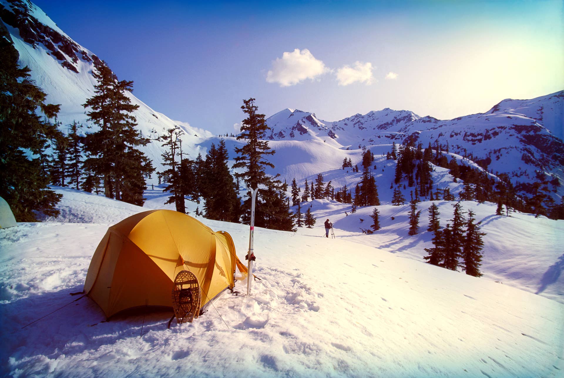 How to Stay Warm During a Winter Camping Trip - Men's Journal