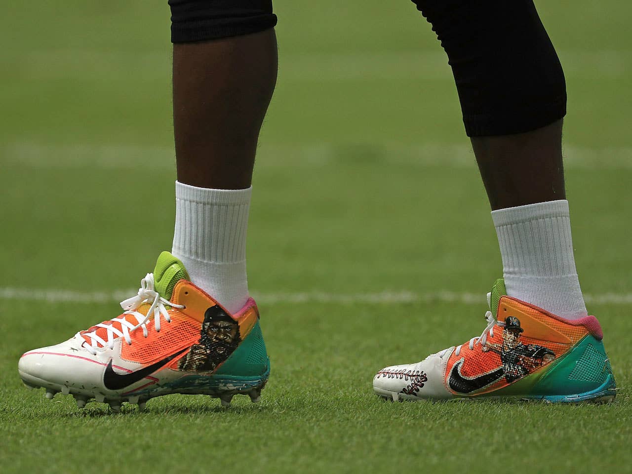 The 15 Coolest Custom Football Cleats from the 2016-2017 NFL Season ...