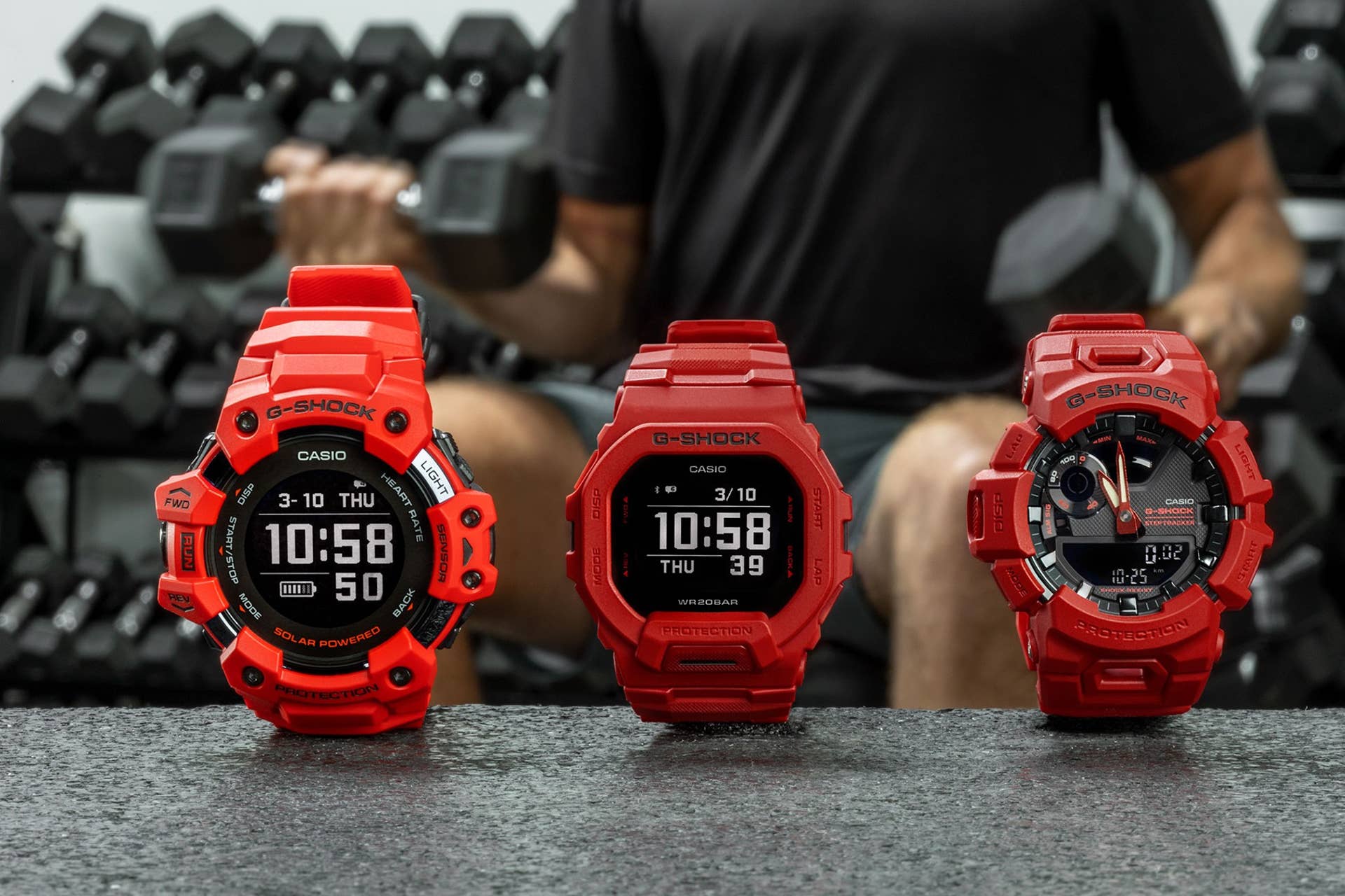 G-SHOCK レッド Review: G-SHOCK MOVE Burning Red Series Watches | Men's Journal