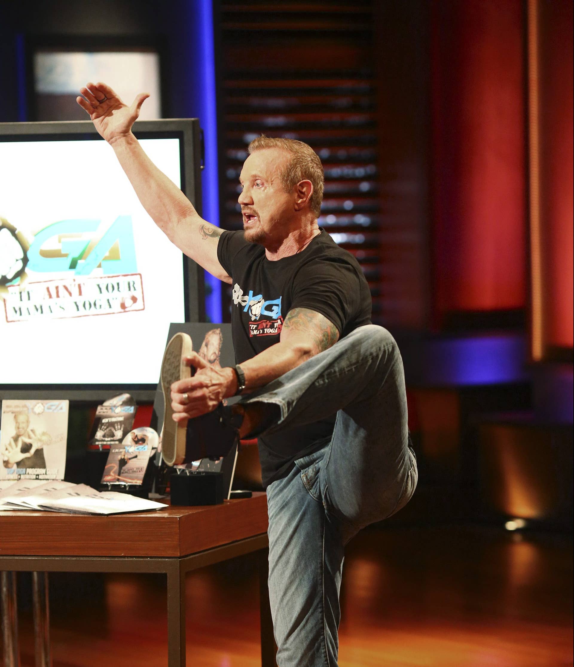 DDP Yoga Is Rising in Popularity, But Does It Deliver? | Men's Journal ...