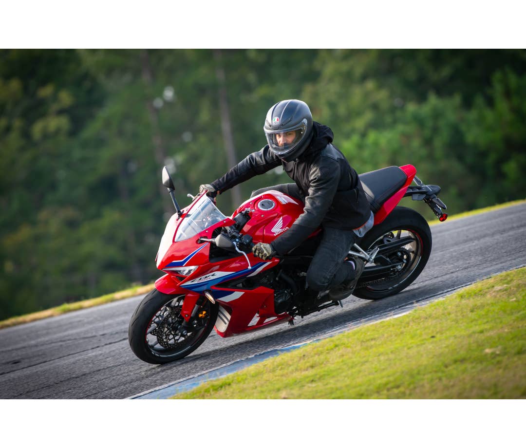 Are Automatic Motorcycles Legit, or Just Big Scooters? - Men's Journal