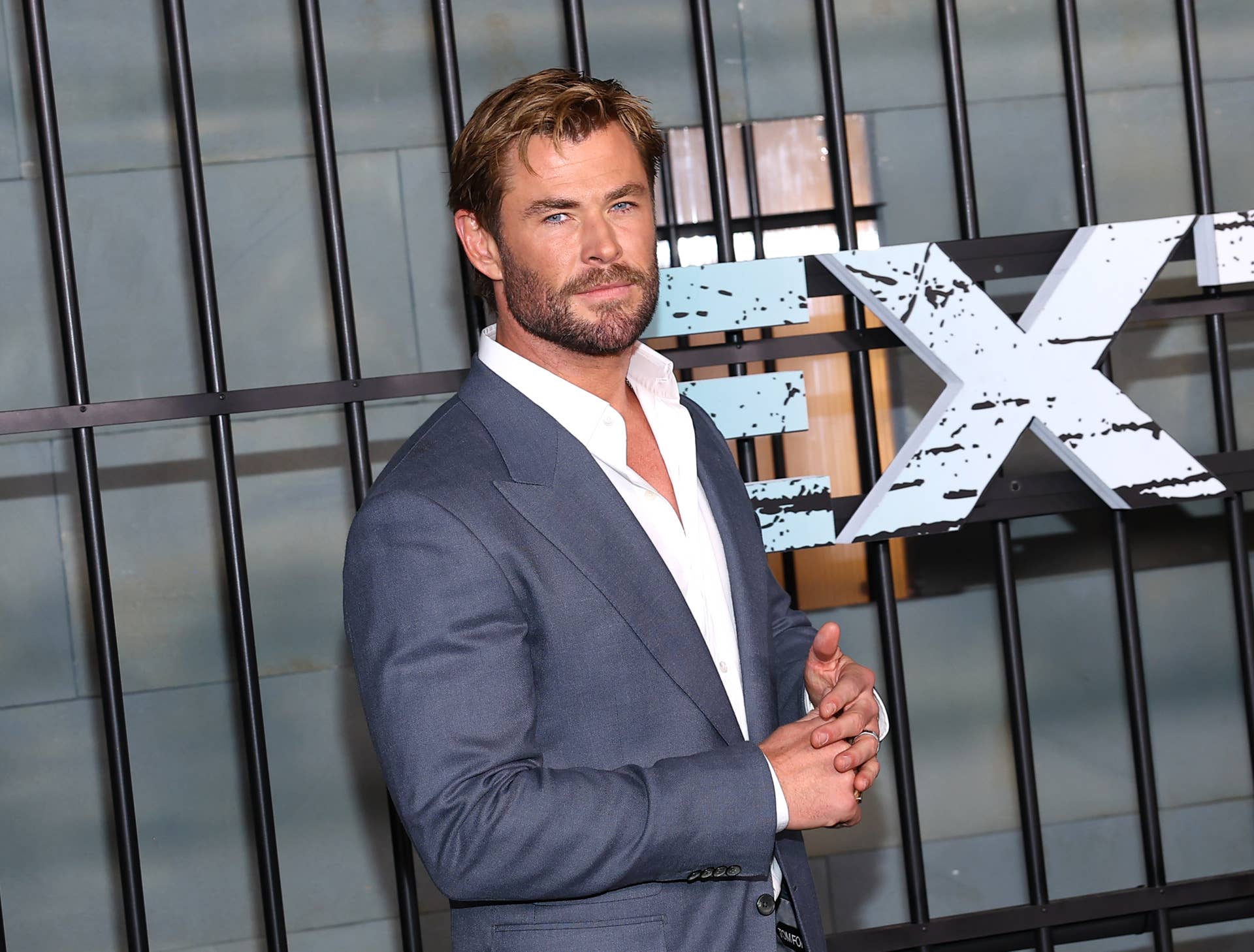 Tyler Rake Ar 'Extraction 3': Netflix Film Will Go Into Production Soon - Men's Journal
