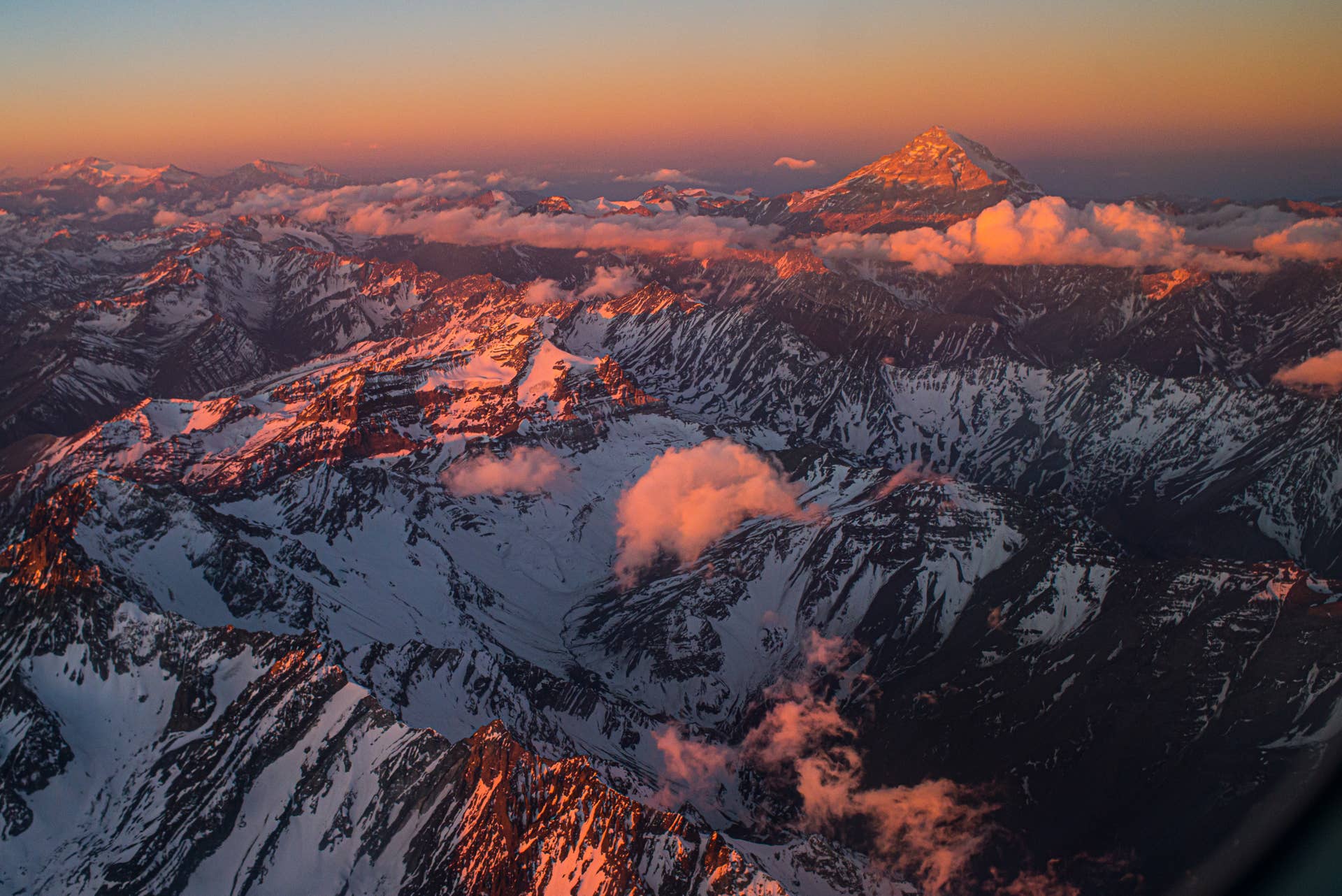 Profile Andes New Photos Shed Light on Suspicious Deaths Atop Argentina's Aconcagua ...