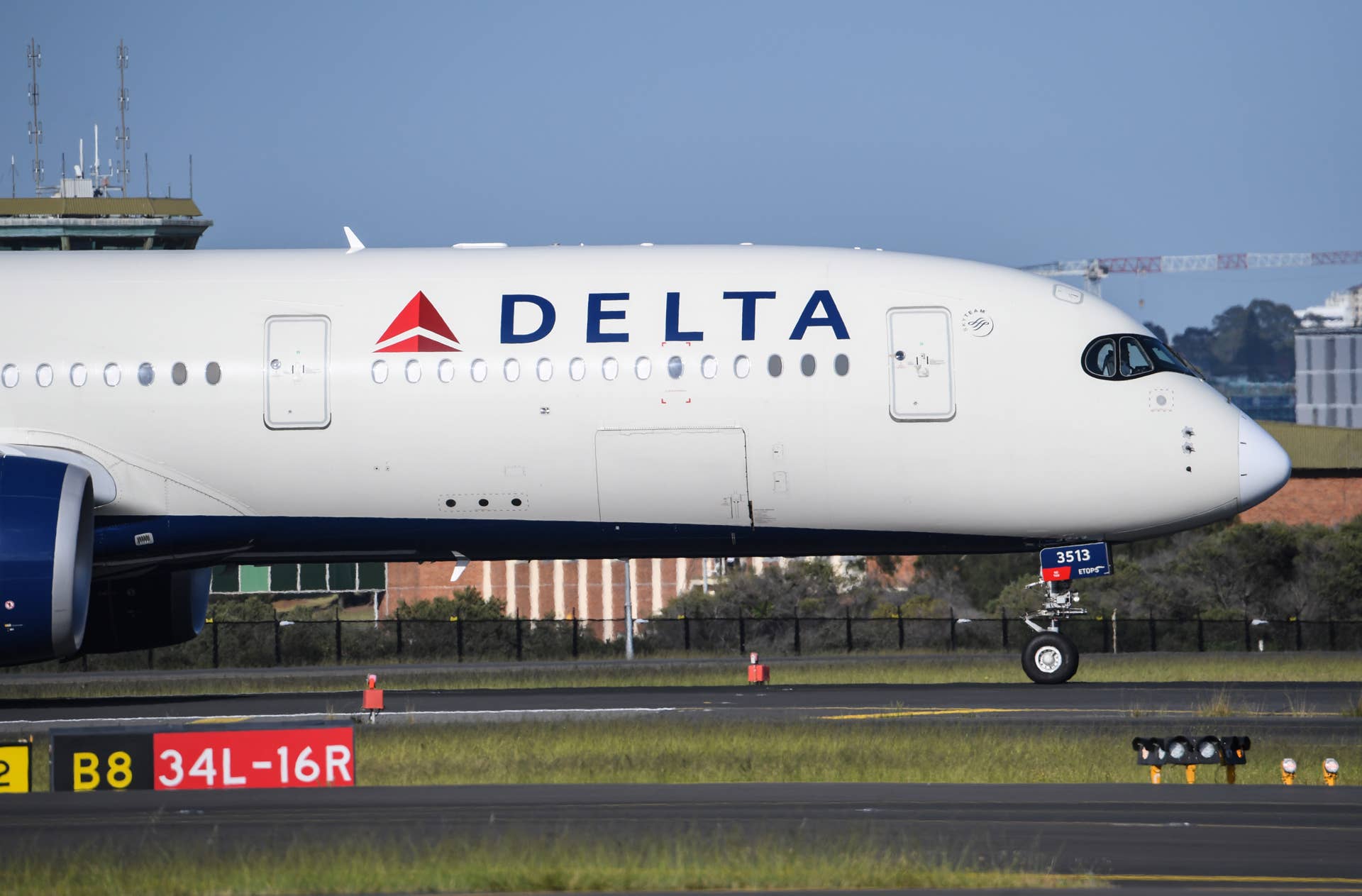 Delta Air Lines Makes Sneaky Move to Avoid Tariffs - Men's Journal