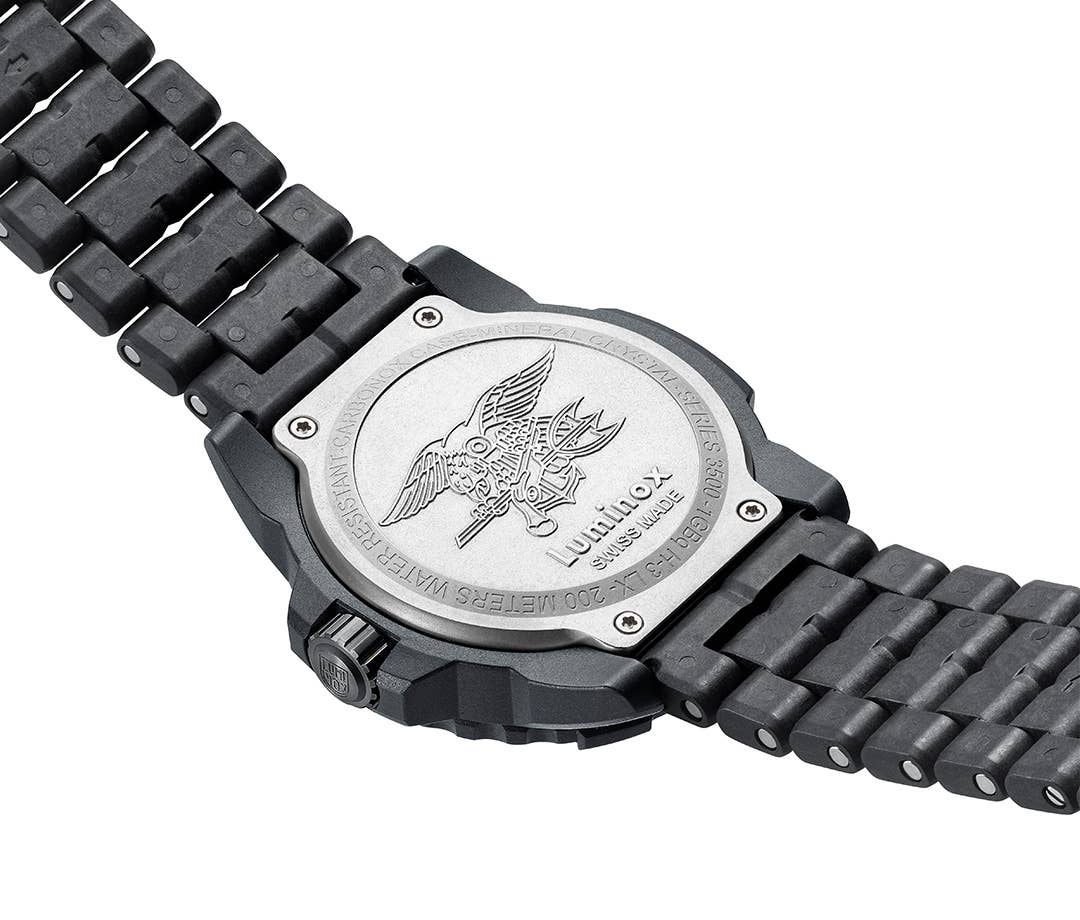 New Luminox Navy SEAL 3500 Dive Watch - Men's Journal