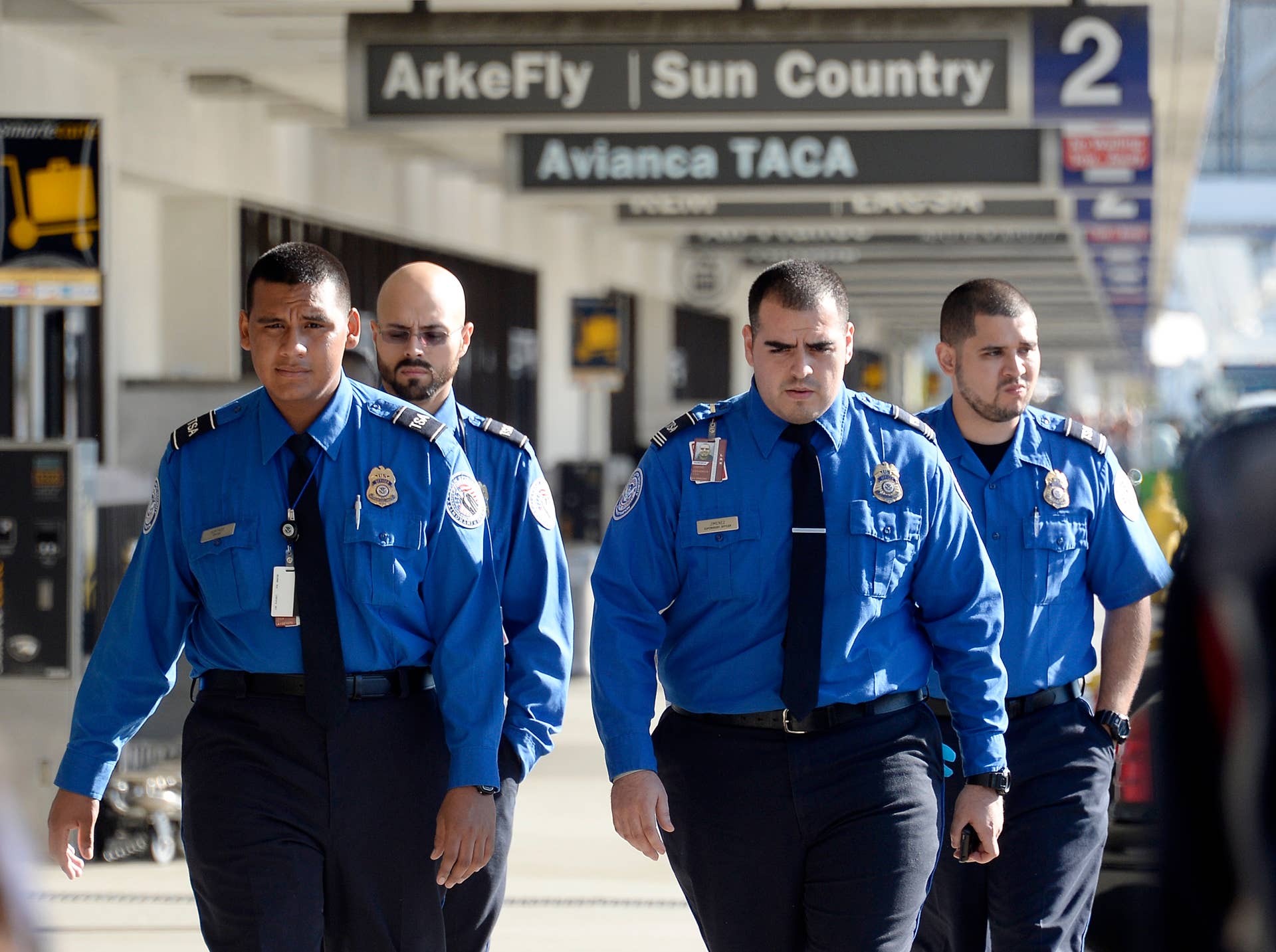 TSA Announces Major Warning Banning a Common Item - Men's Journal