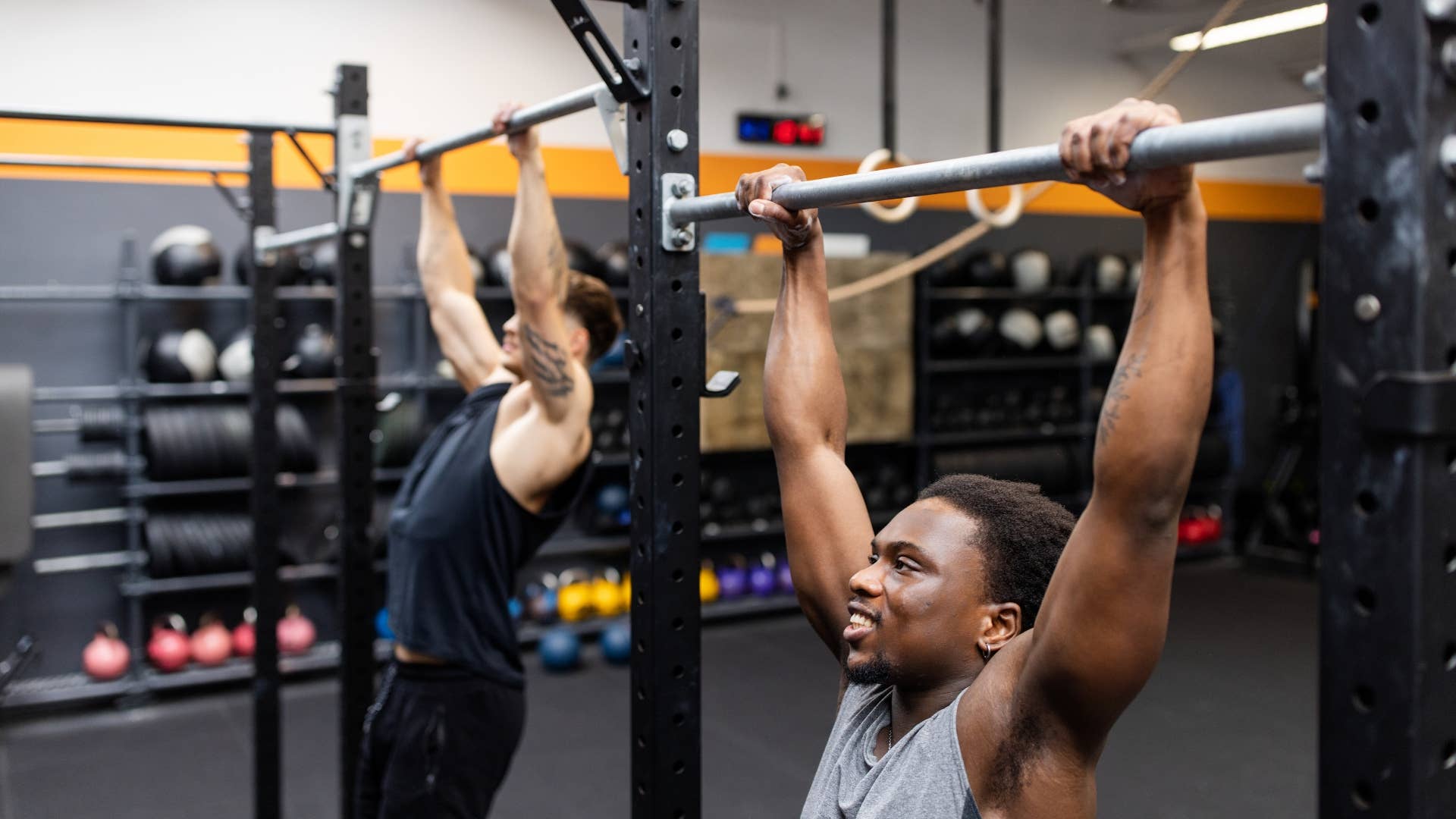 Men Builds The 2-Day Workout That Builds Muscle for Beginners - Men's Journal