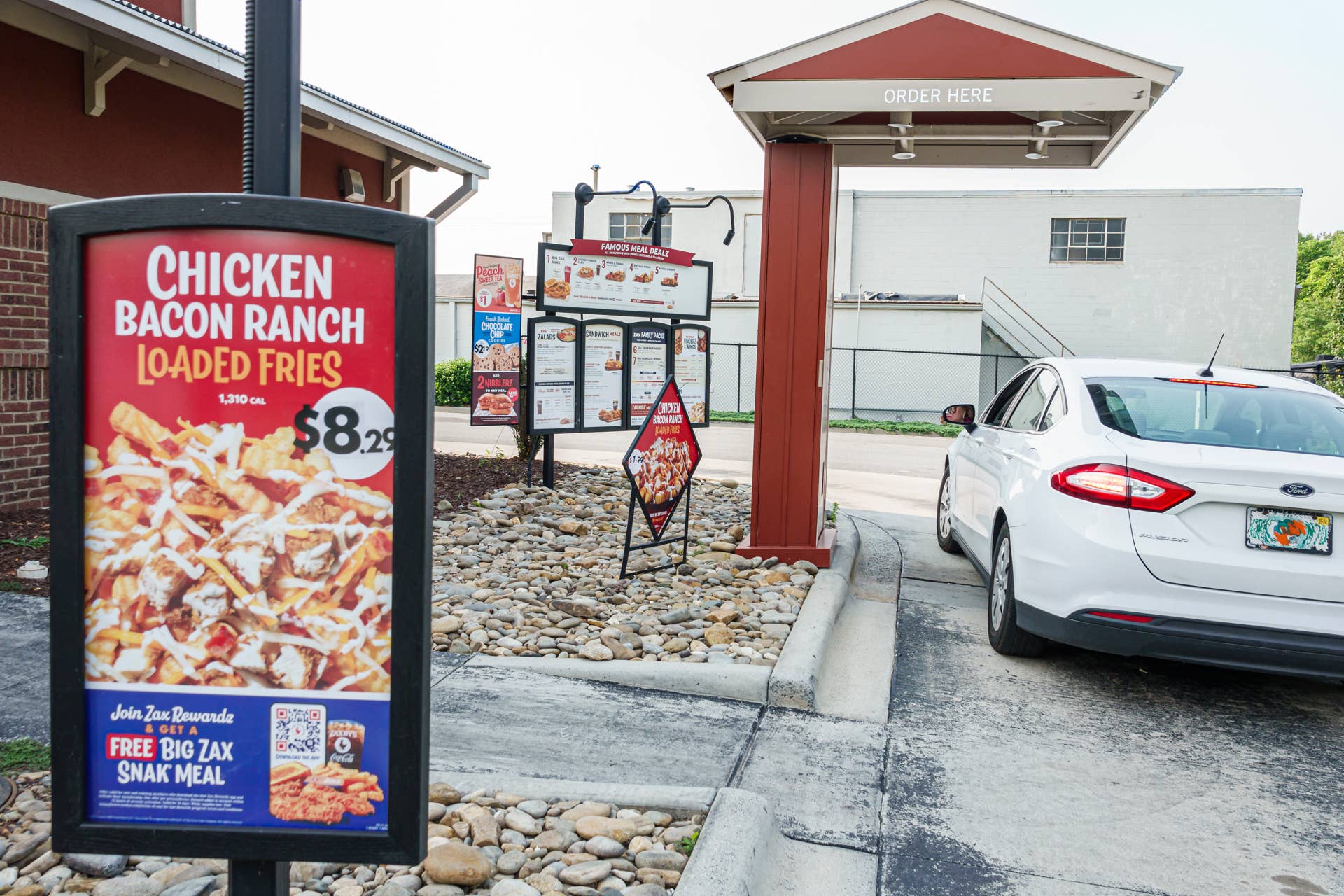 Beloved Southern Fast Food Chain Opening More Than 50 Locations - Men's ...