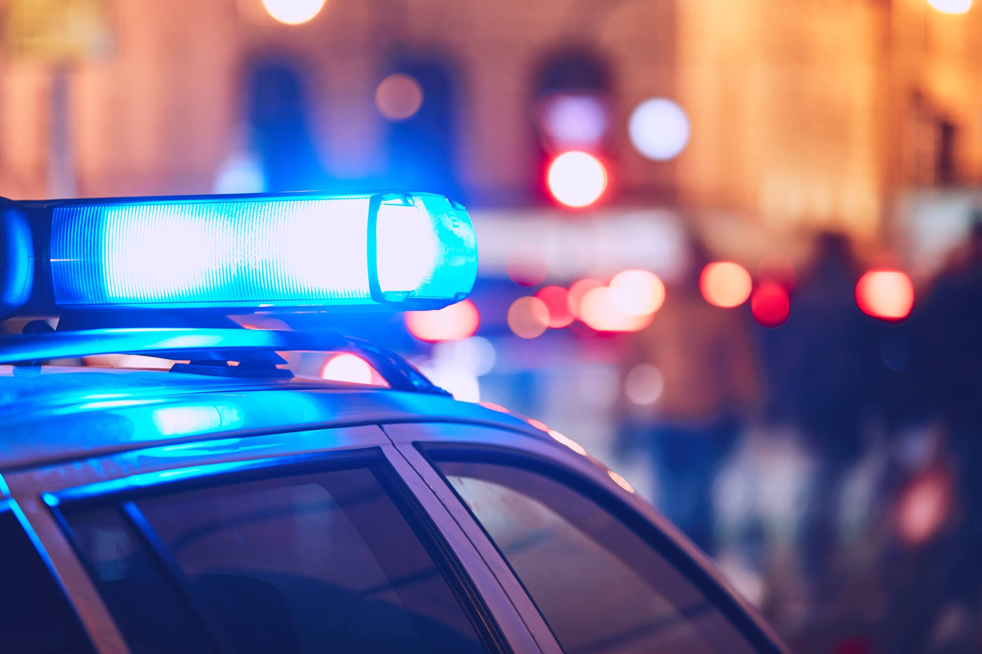 Popular Restaurant Reopens After Vehicle Crashes Into Building - Men's ...