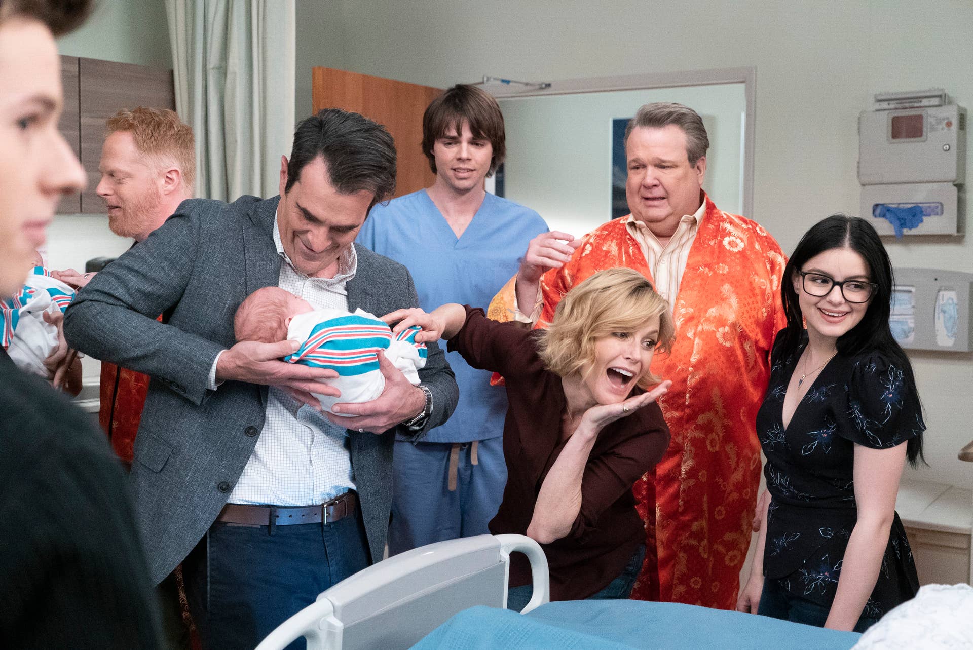 Hit ABC Sitcom 'Modern Family' Was Banned in Multiple Countries - Men's ...