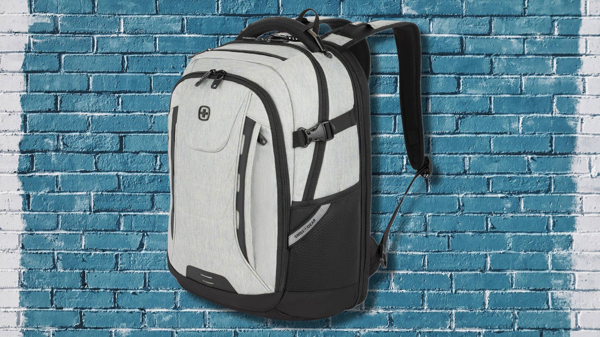 SwissGear's $110 Travel Backpack Is $63 on Amazon
