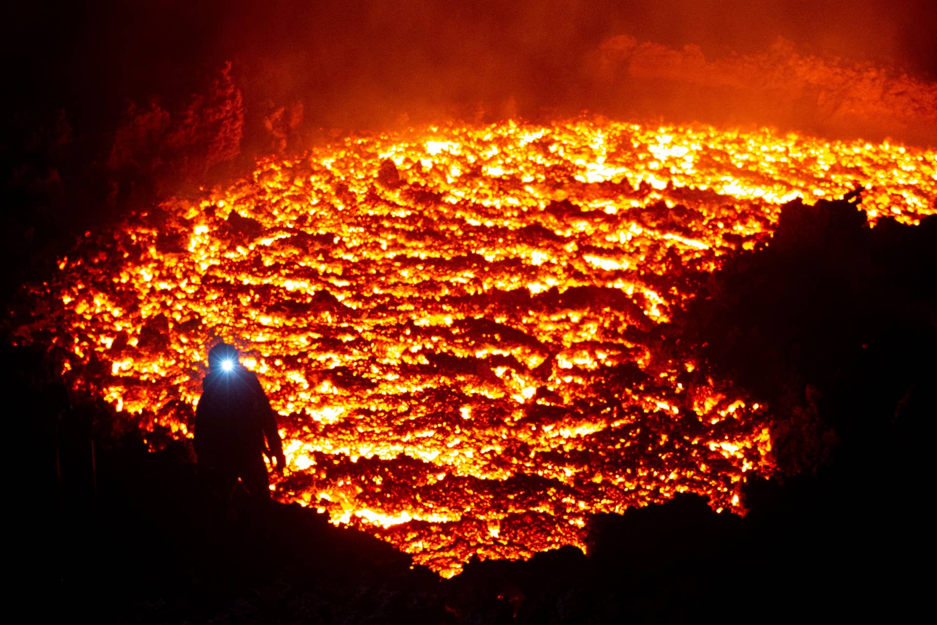Volcano Rumbling Earthquake Rumbled Eruption Massive Russian Earthquake Triggers Eruption From Major Volcano: Video ...