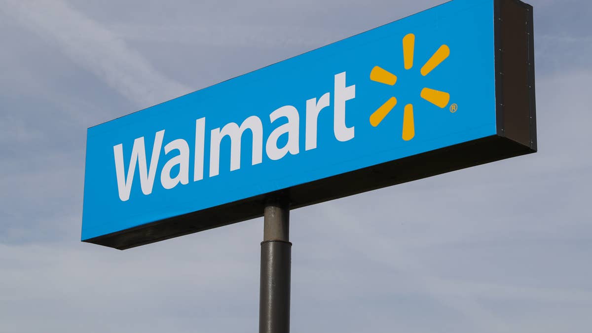 Walmart Sells a $59 Oversized Camp Chair That Has a Built-in Cooler Bag and Storage