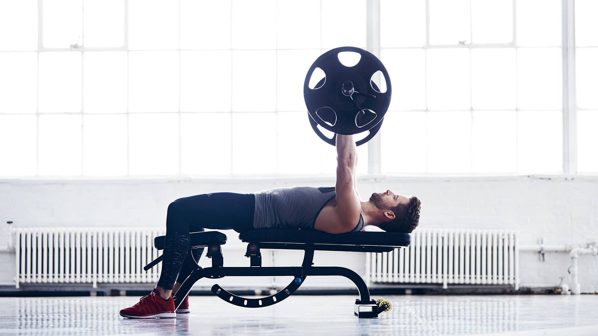 How to Lift Weights: A Beginners Guide to Training (2026) - Men's Journal