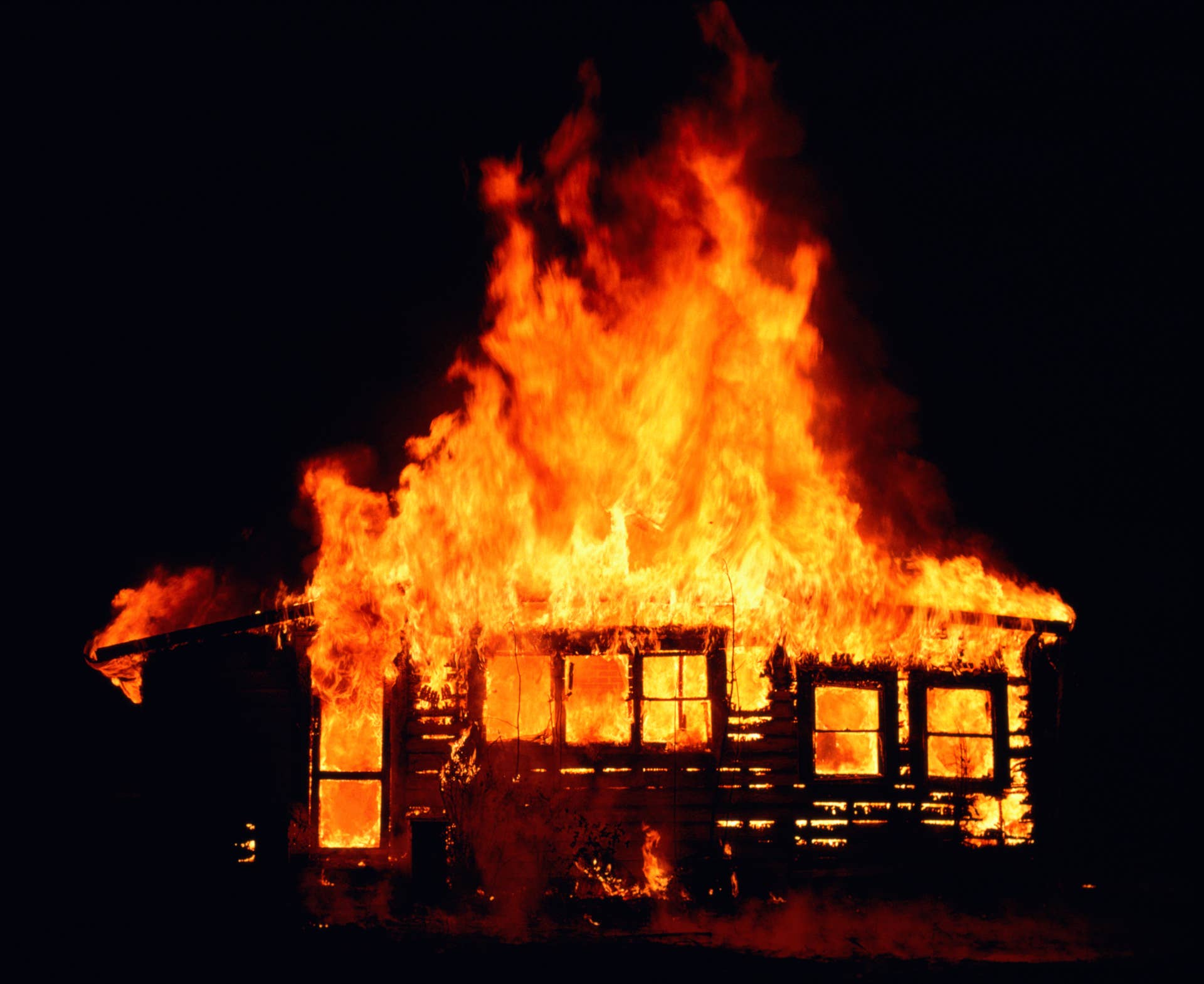NHL Reporter 3 Children Family Dog Killed In House Fire Men s Journal nhl-reporter-3-children-family-dog-killed-in-house-fire-men-s-journal