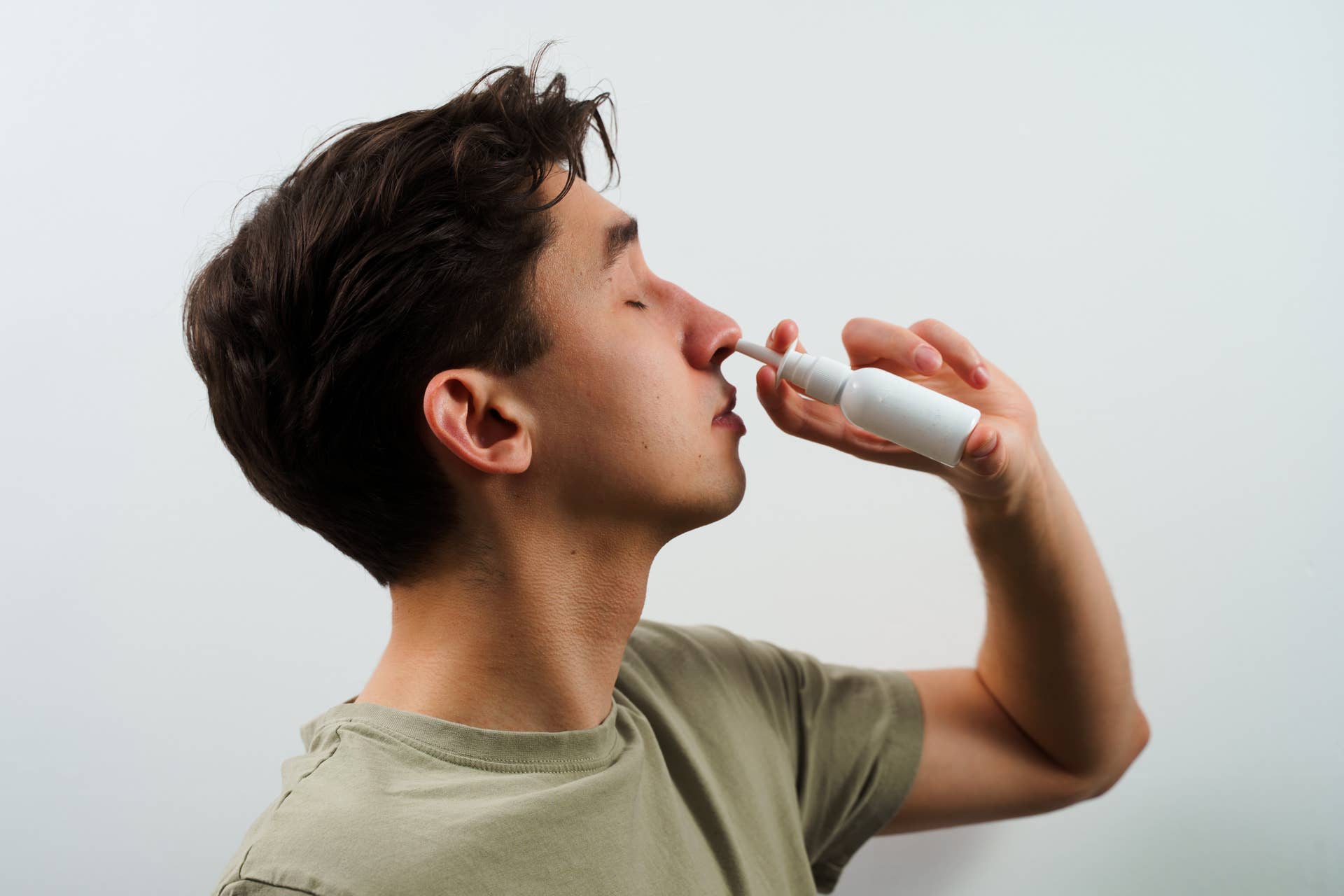 Common Nasal Spray Could Help Prevent Covid, Study Finds - Men's Journal