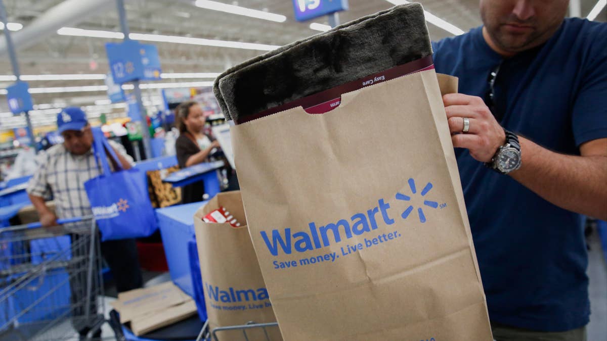 Walmart Sells a $30 Tactical Kit Packed With 116 Essential Pieces for Survival and First Aid