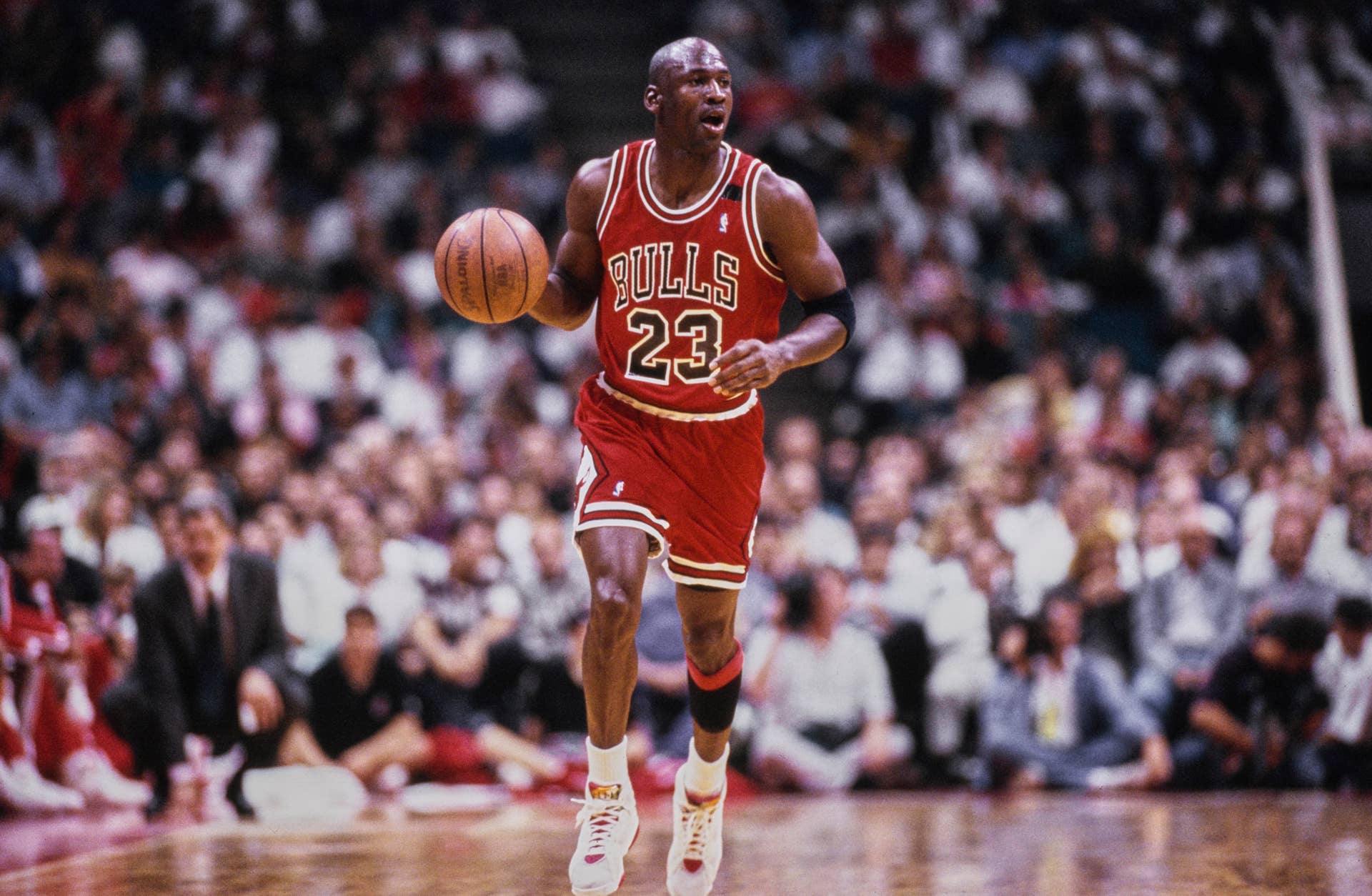 Chicago Journal Michael Jordan’s Iconic NBA Finals Jersey Could Sell for Mind-Blowing ...
