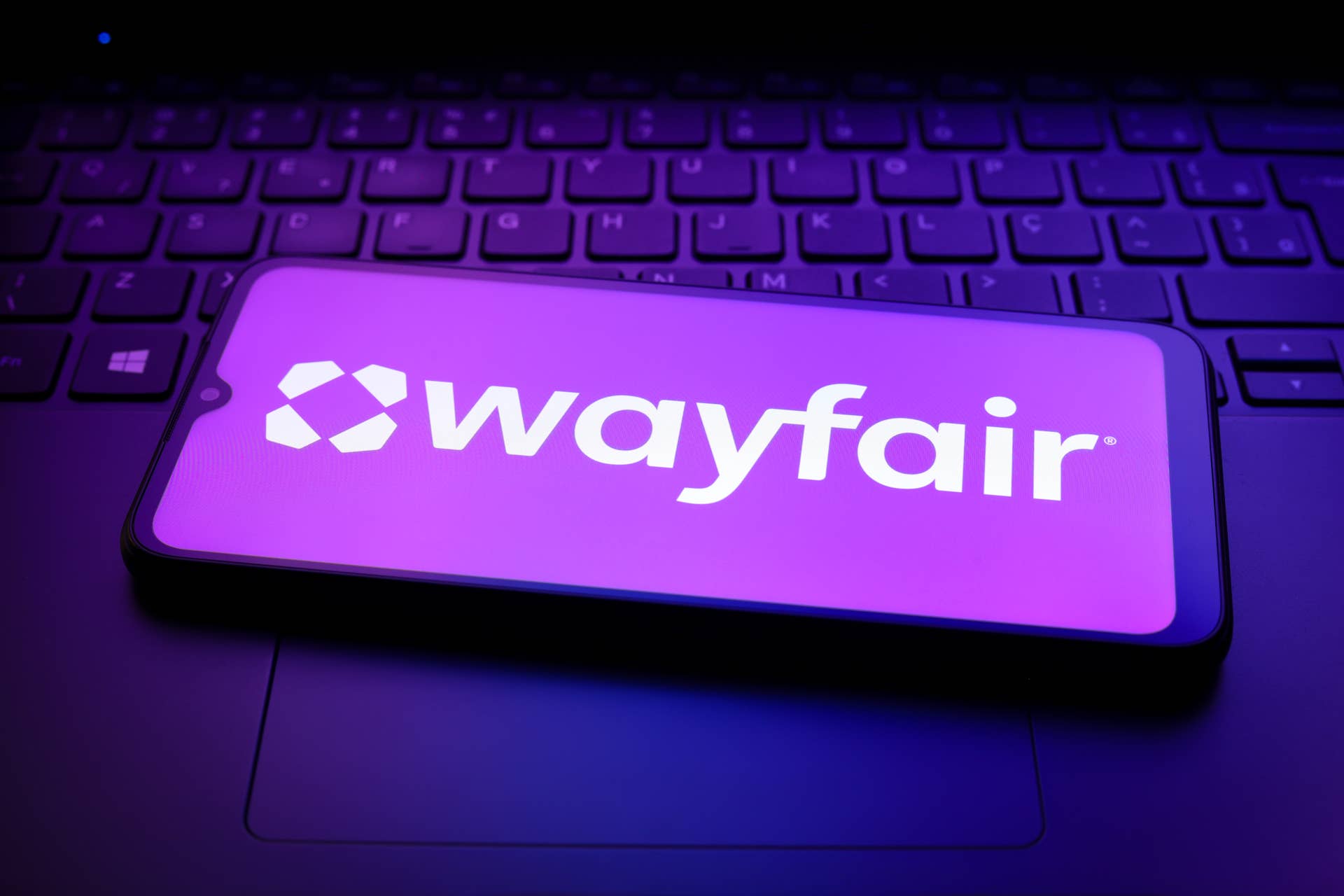 Wayfair Is Selling a $2,617 Infrared Sauna for Under $1,500 and Is Shipping It for Free Right Now