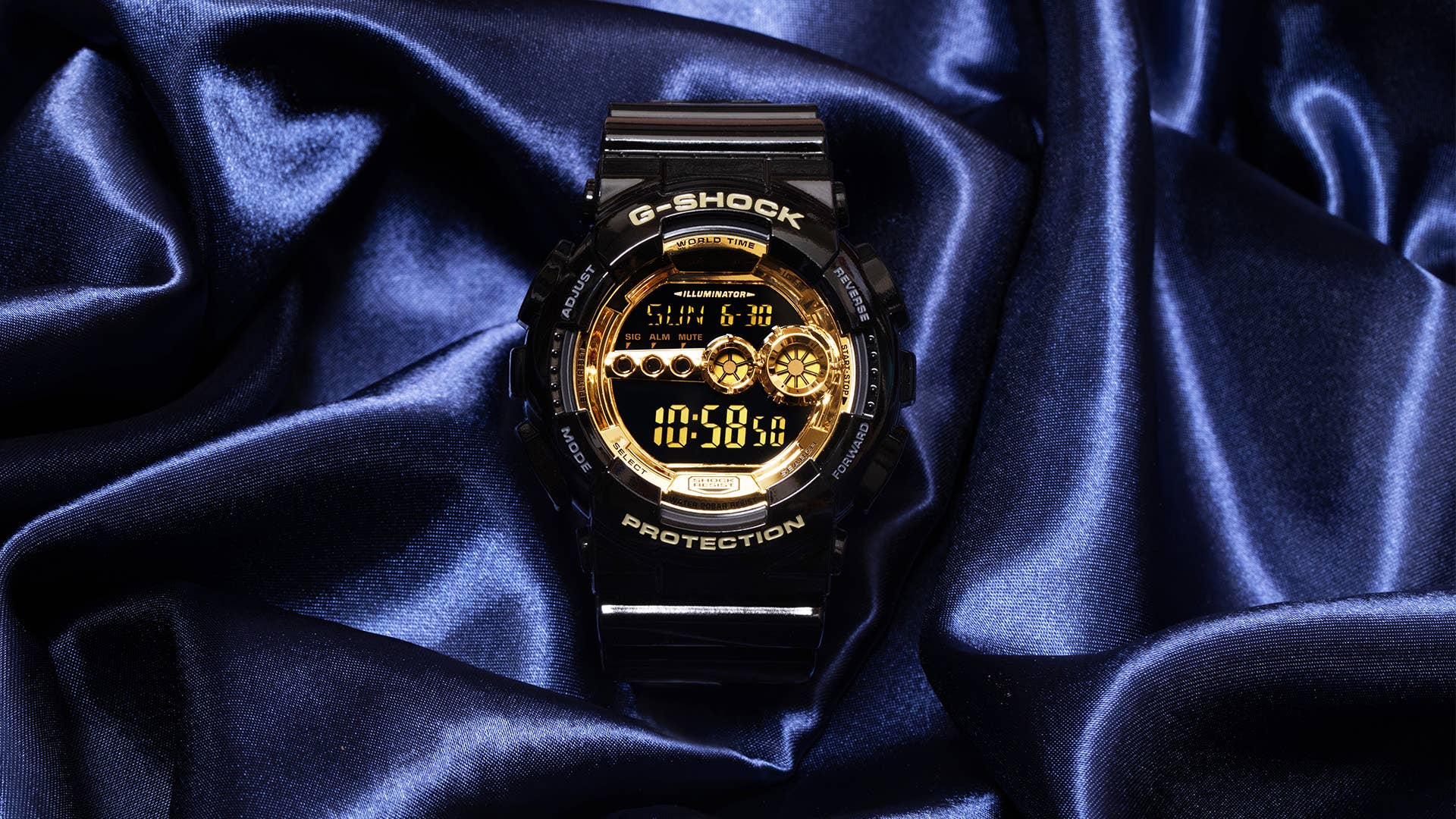 g-shock-black-friday-watch.jpg 