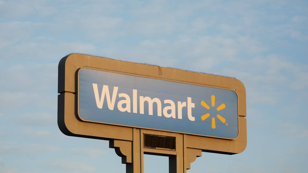 Walmart Sells a $40 Patio Umbrella That Comes With 8 Strands of Built-in Solar Lights