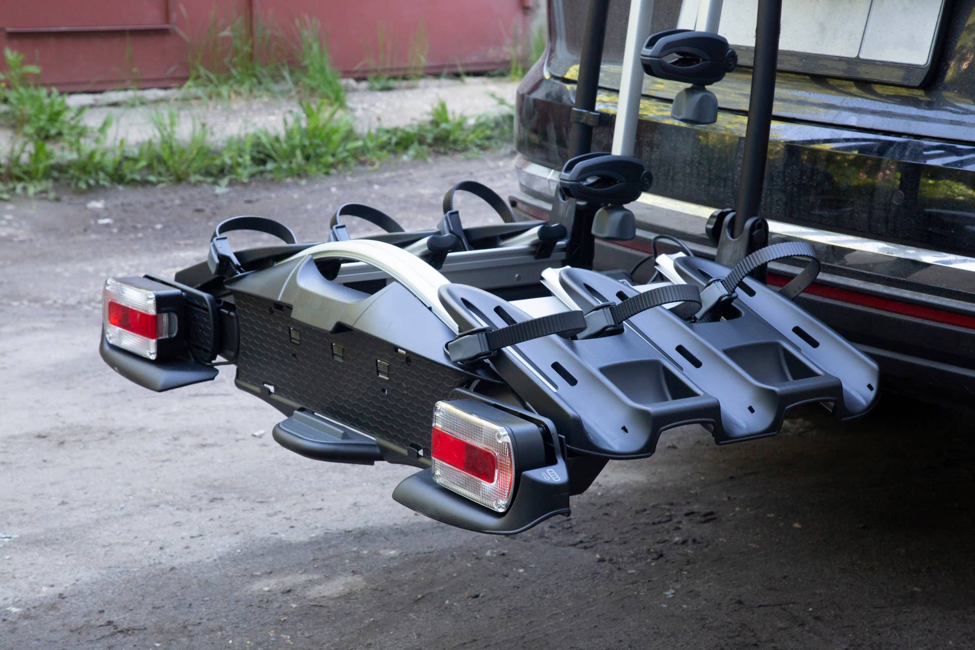 Nes Rack Hitch Racks and Range: Smart Mounting That Saves Miles - Men's Journal