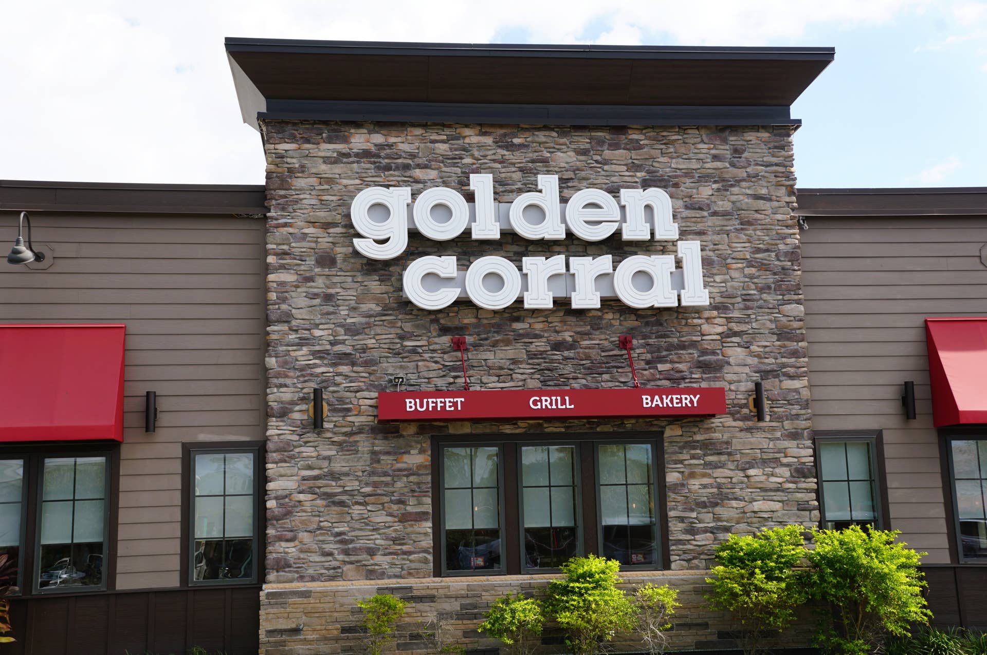 Golden Corral Is Closing Restaurants Across 7 States. Here's What's Happening