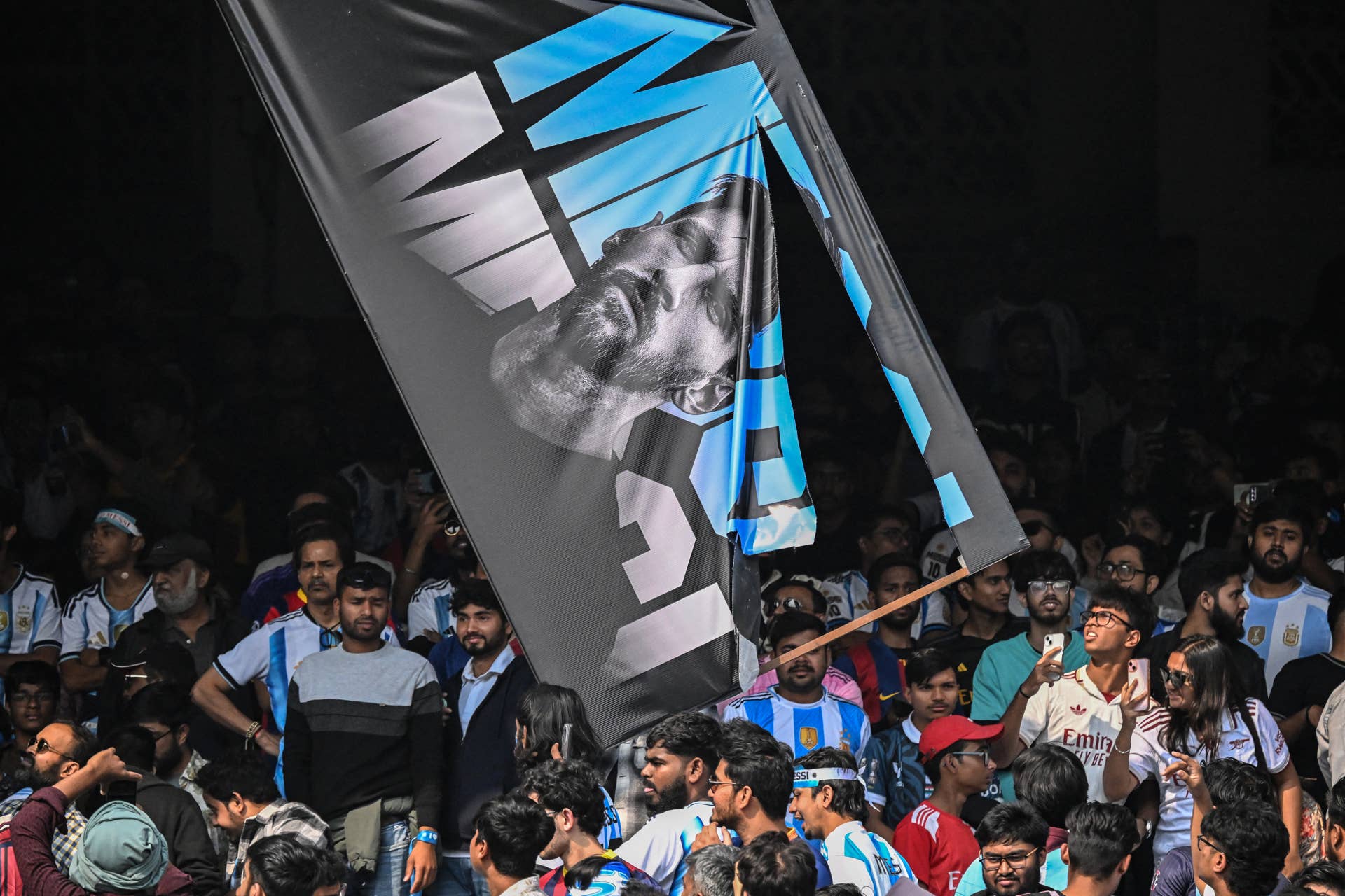 Spectators Riots Lionel Messi's GOAT Tour Ends in Wild Riot: Video - Men's Journal