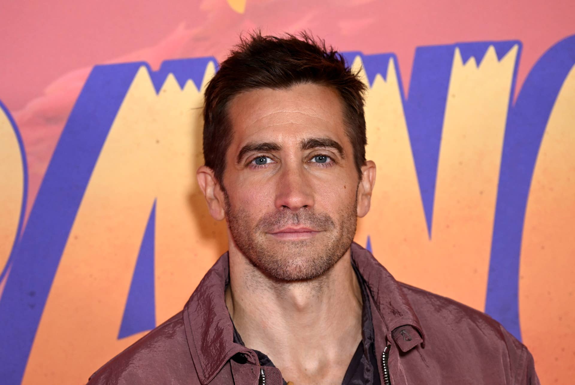 Amazon Glitch Swaps Family Film for R-Rated Jake Gyllenhaal Movie - Men ...