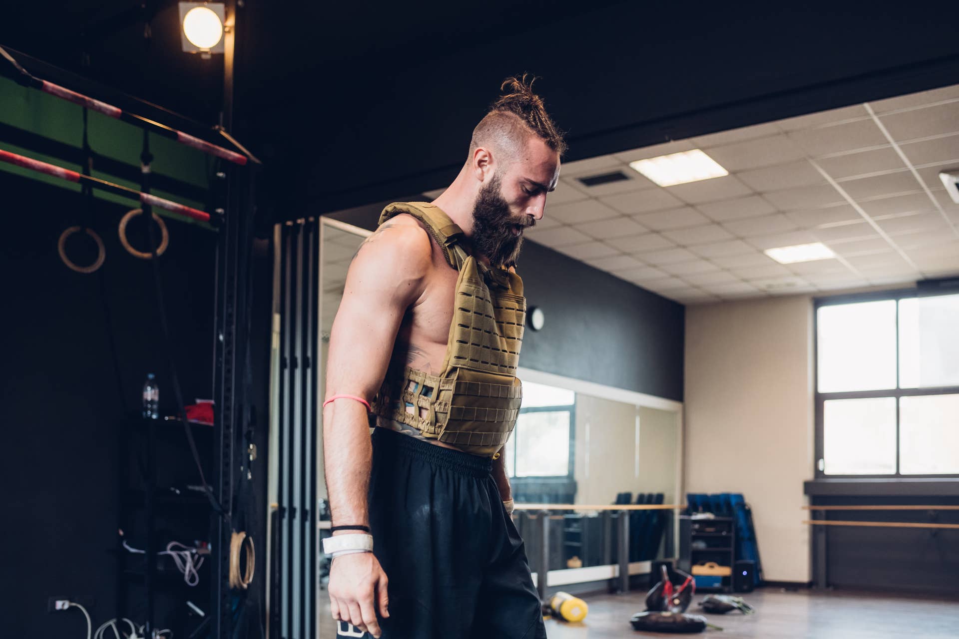 Exercise Men Colonel Push Your Limits With a High-Intensity Military Workout - Men's Journal