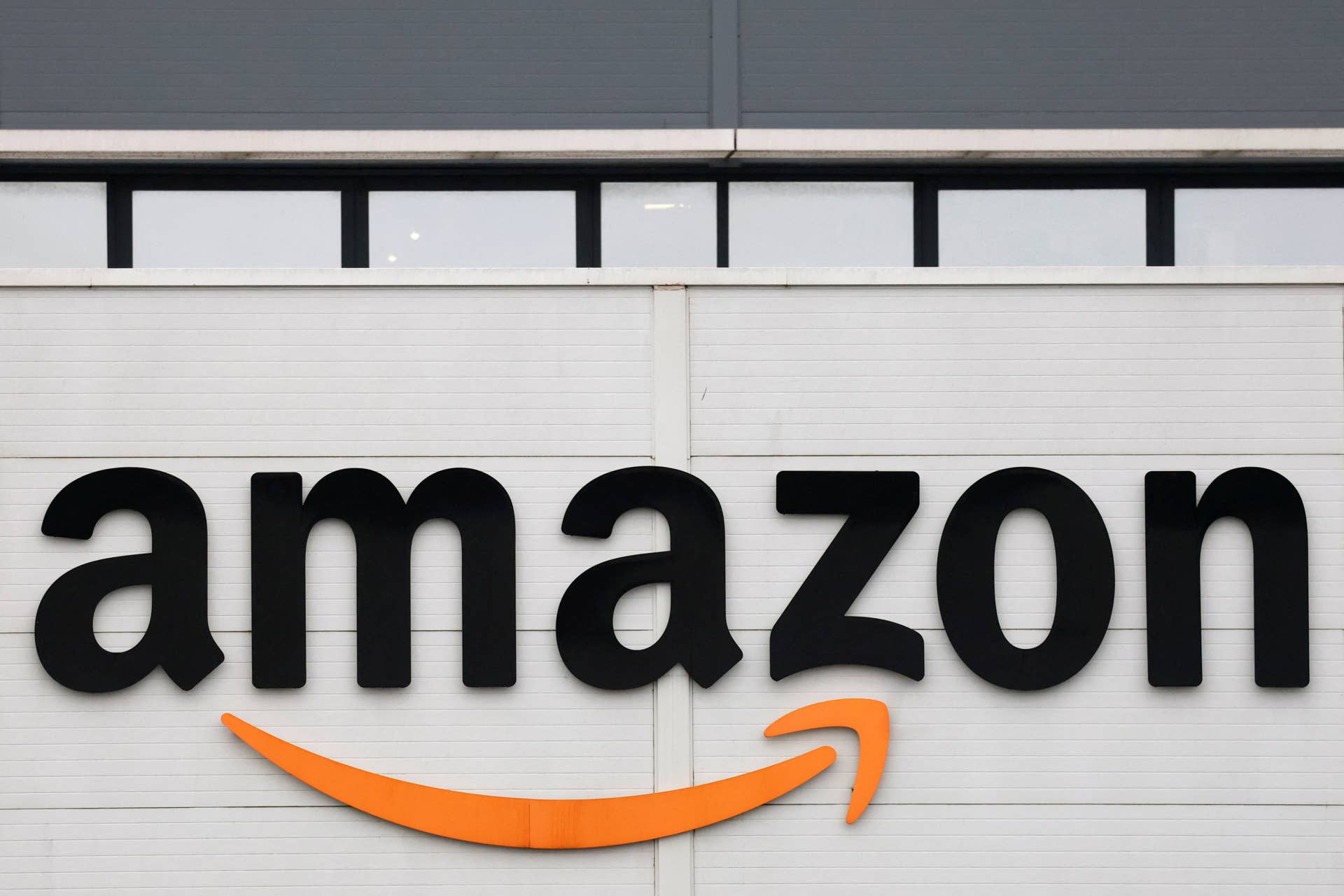 Amazon Order Delays and Cancellations Leave Customers Angry - Men's Journal