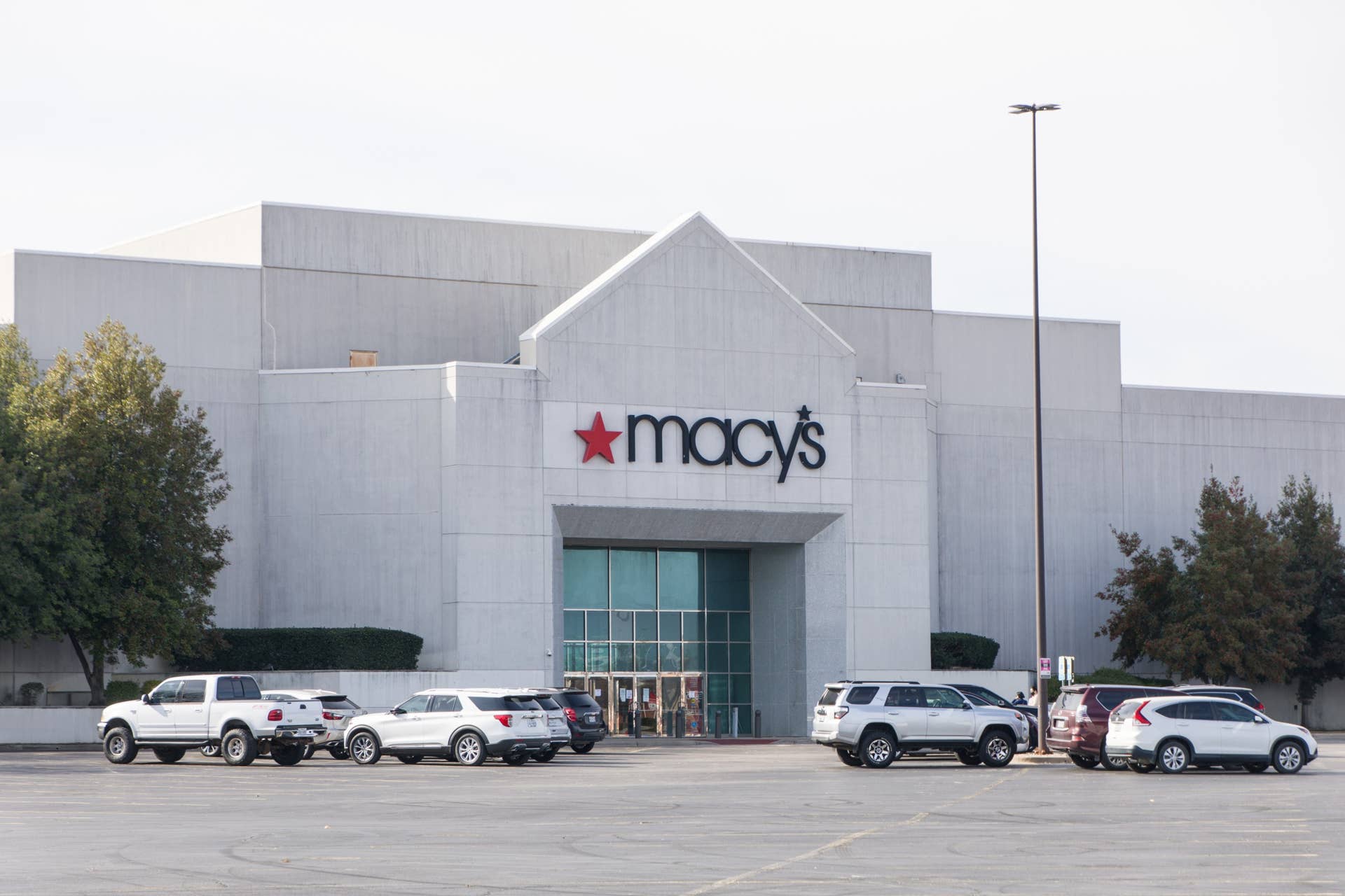 View post: Macy’s Has a $1,000 Diamond-Studded Tennis Bracelet for 70% Off This Weekend, and It Makes a Perfect Anytime Gift