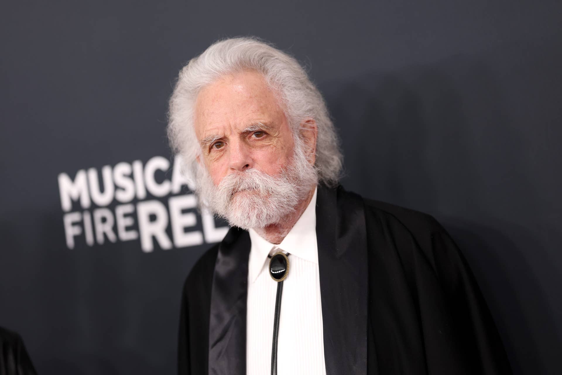 did bob weir smoke cigarettes blowing rings : r/gratefuldead Remembering the legendary Bob Weir