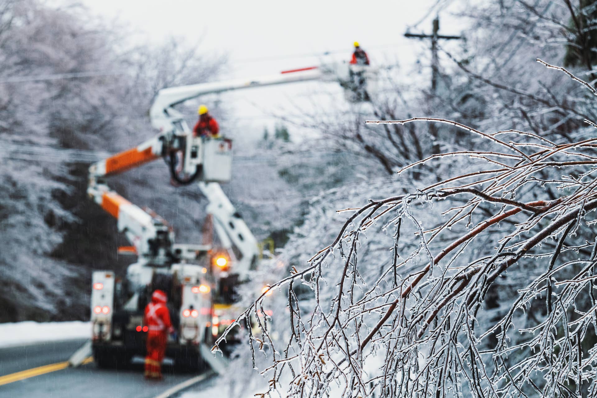 Winter Storm Brings 1 Million Power Outages, 45 MPH Winds, and 24 ...