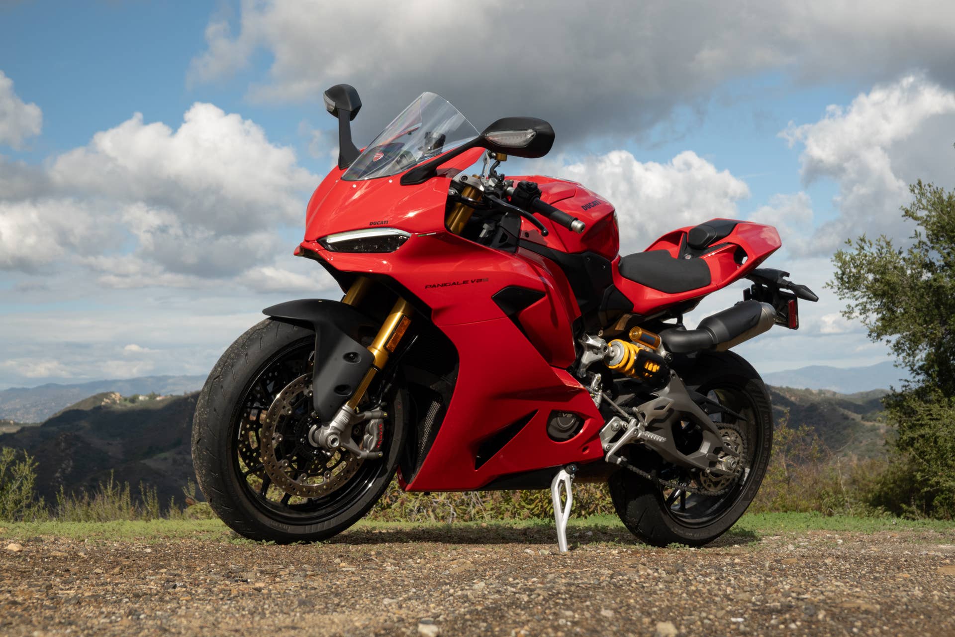 FOR パニガーレV2 V2S Panigale V2 V2S panigale Ducati Panigale V2 Review: Why Less Power Feels Faster - Men's Journal