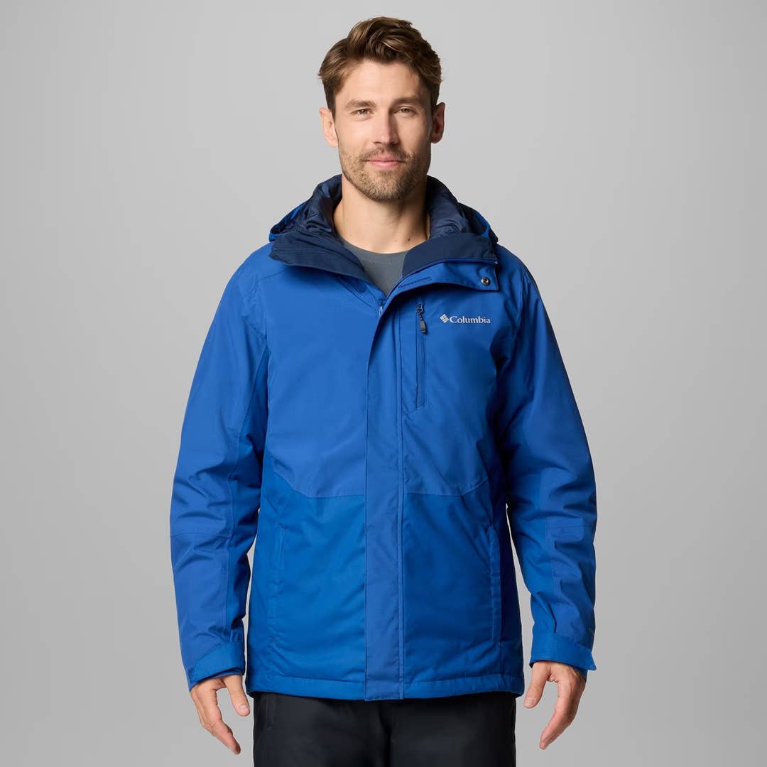 Columbia's Blizzard-Ready Ski Jacket Is $75 Off Right Now - Men's