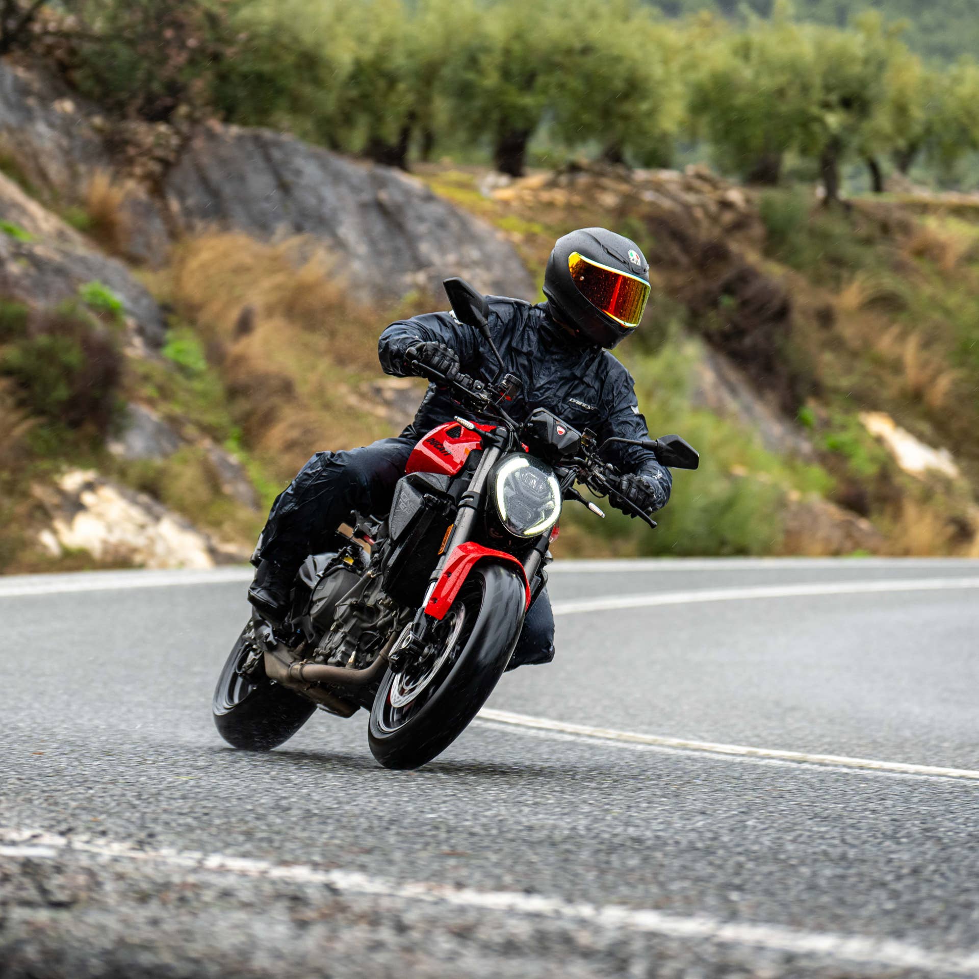 Ronter Rides 2026 Ducati Monster V2 Review: Specs, Price, and First Ride - Men's Journal
