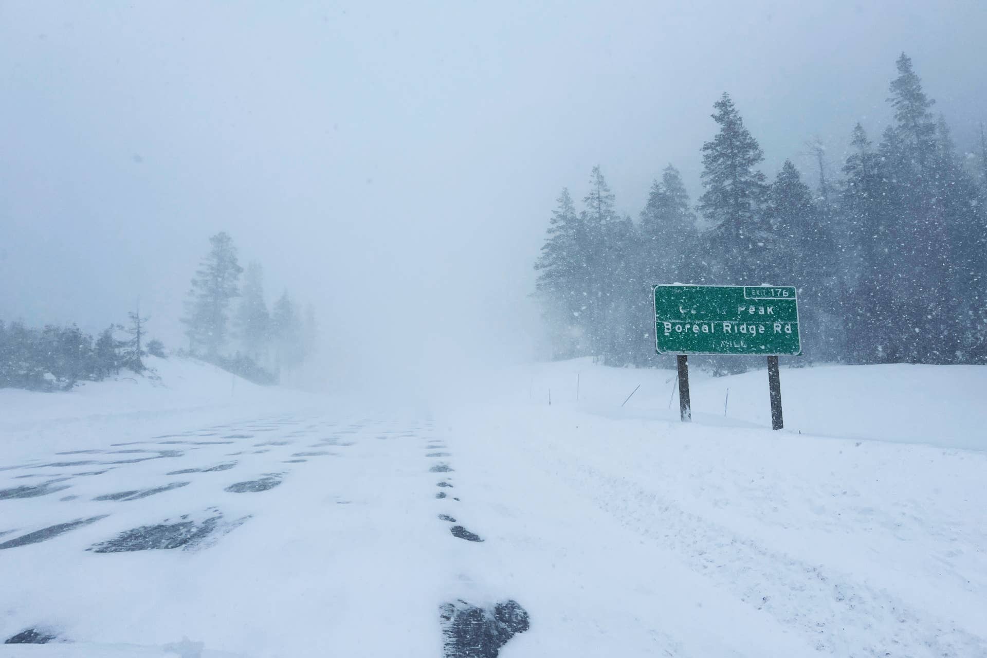 Winter Storm Warnings Announced for 10 States for 1 Foot of Snow as ...