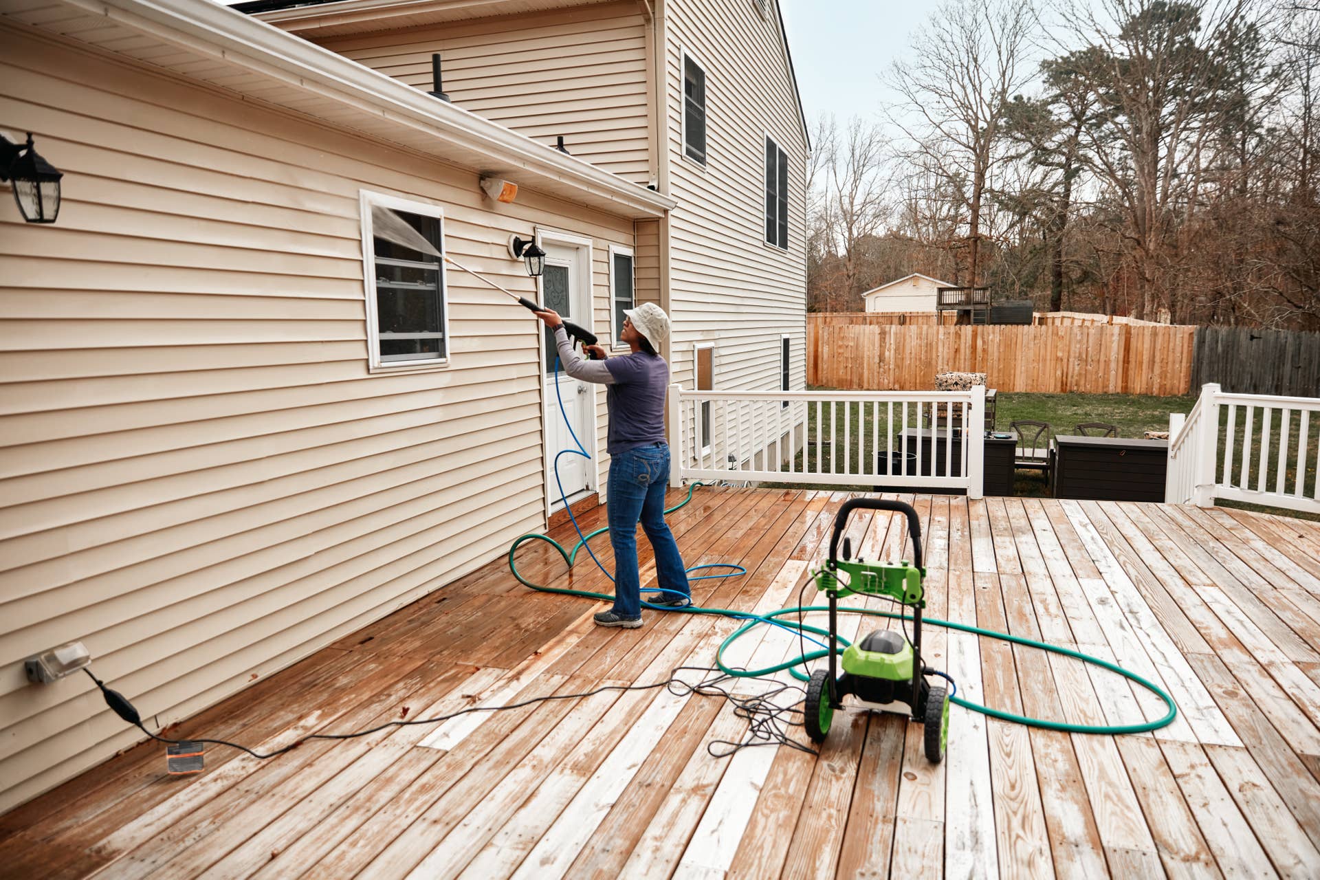 Pressure Washing vs. Soft Washing: Which is Safer for Your Home? - Men ...