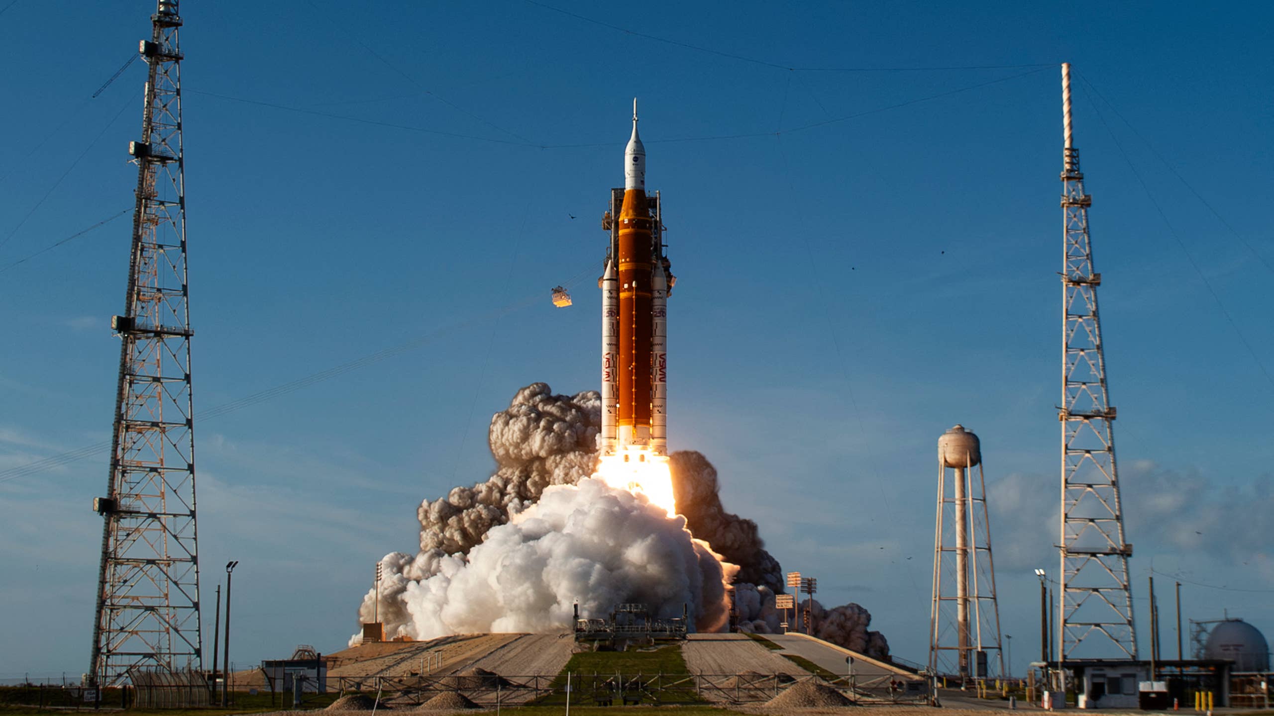 Where Is Artemis II Now? — Tracker Shows Real-Time Updates - Men's Journal