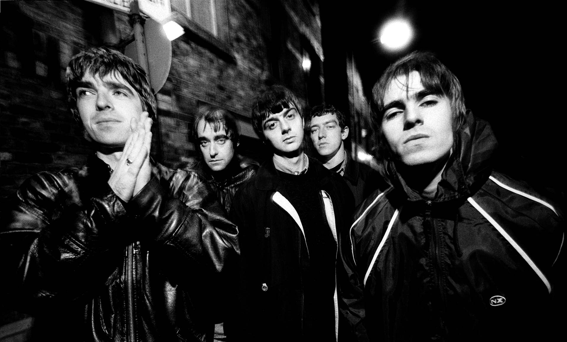 Oasis 'Be Here Now' 1997 Album Backlash and Flop Explained - Men's